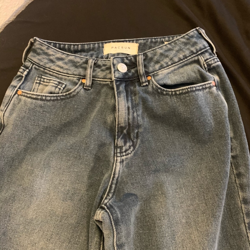 Mom Jeans